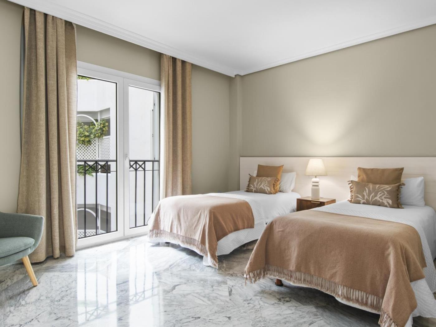 3 En Playas Del Duque Puerto Banus Apartamento Marbella