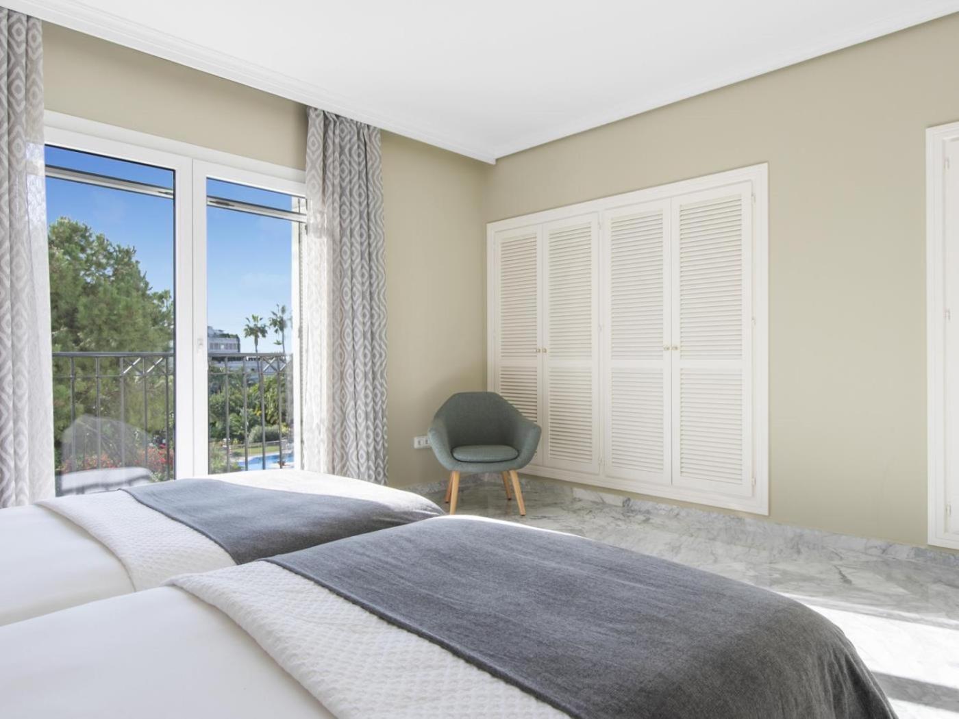 3 En Playas Del Duque Puerto Banus Apartamento *