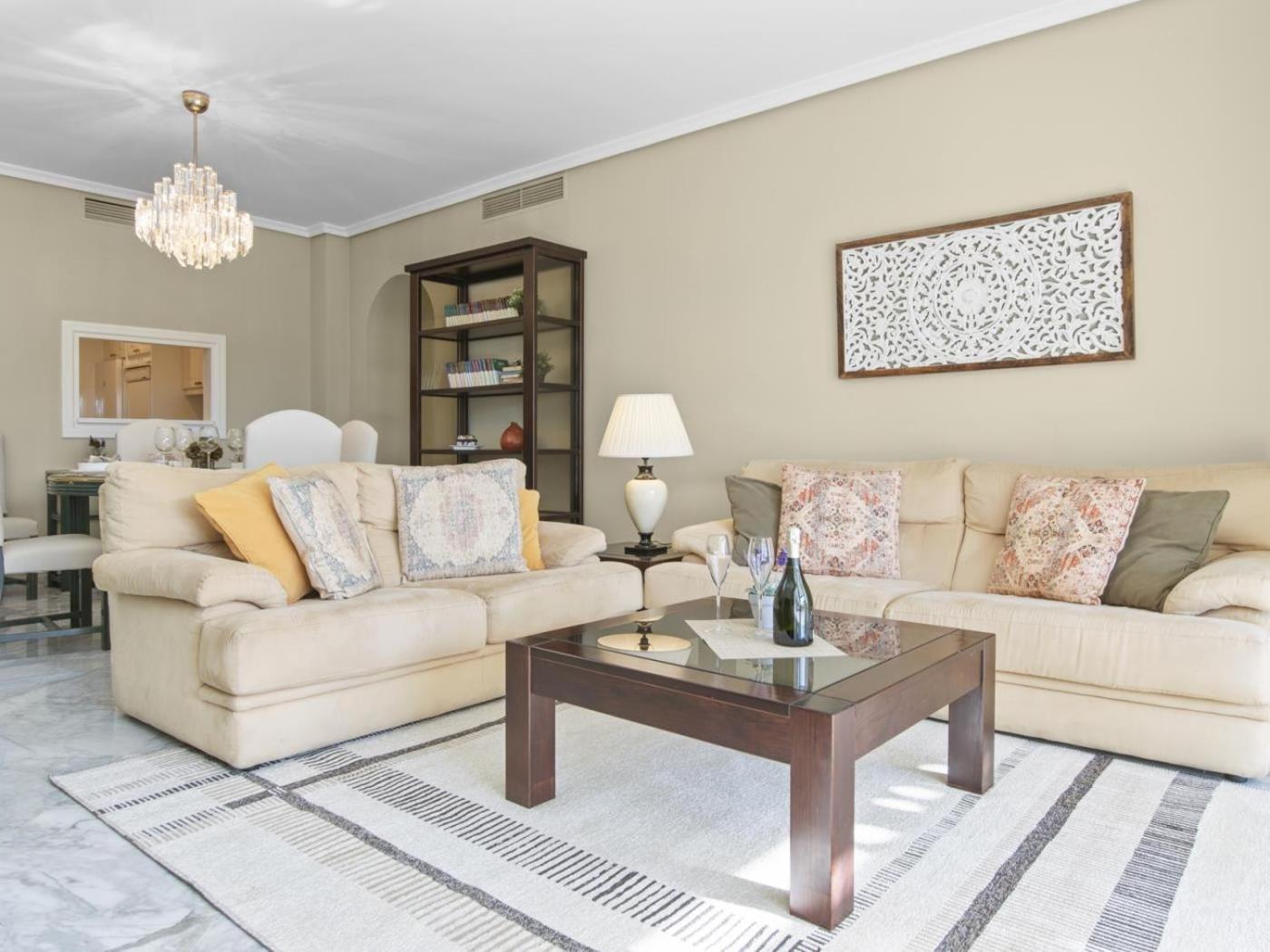 3 En Playas Del Duque Puerto Banus Apartamento Marbella